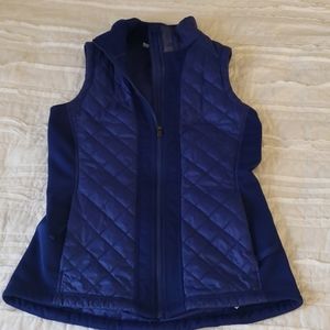 Athleta puffer jacket